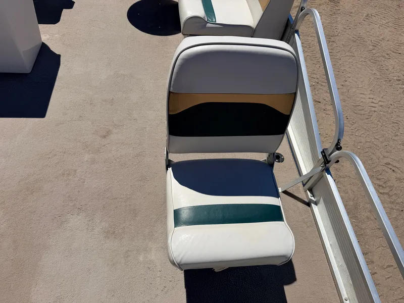 Slide: The Image of Palm Beach 2023 Fishmaster & 60HP Mercury 4Stroke 2010 - 12