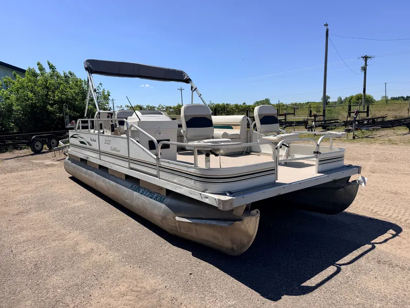Slide: The Image of Palm Beach 2023 Fishmaster & 60HP Mercury 4Stroke 2010 - 64