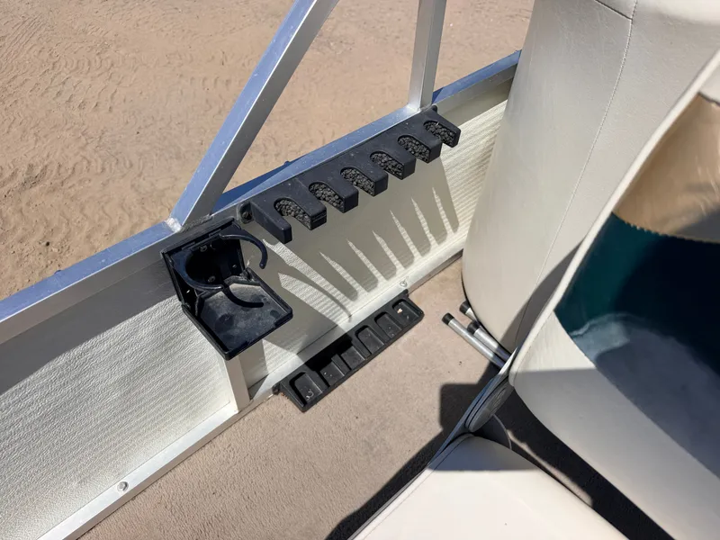 Slide: The Image of Palm Beach 2023 Fishmaster & 60HP Mercury 4Stroke 2010 - 38