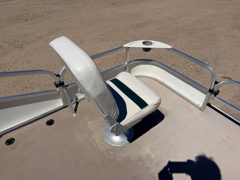 Slide: The Image of Palm Beach 2023 Fishmaster & 60HP Mercury 4Stroke 2010 - 15