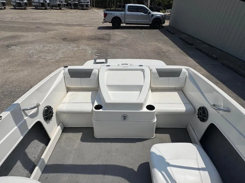 Slide: The Image of Bayliner 175 2016 - 20