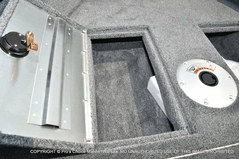 Slide: The Image of Tracker Super Guide V-16 SC 2027 - 44