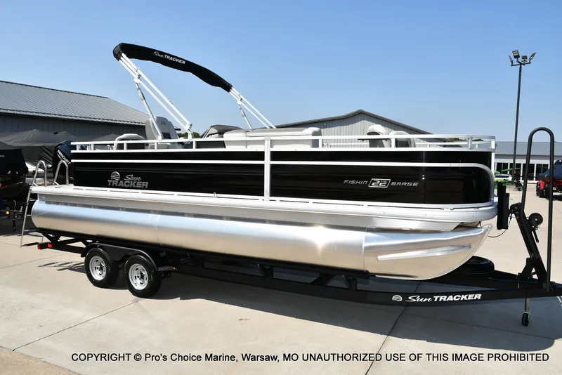Slide: The Image of Sun Tracker Fishin' Barge 22 DLX w/115HP Pro-XS 4 Stroke 2026 - 82