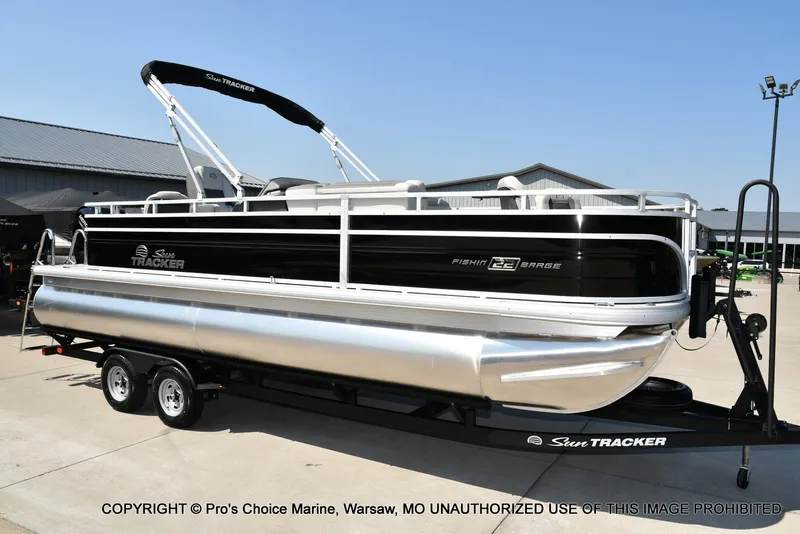 Slide: The Image of Sun Tracker Fishin' Barge 22 DLX w/115HP Pro-XS 4 Stroke 2026 - 79