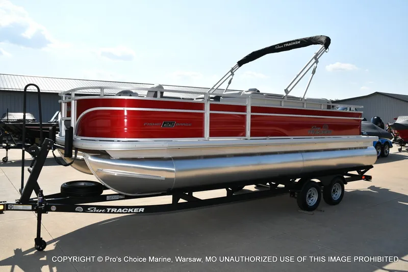 Slide: The Image of Sun Tracker Fishin' Barge 22 DLX w/115HP Pro-XS 4 Stroke 2026 - 75