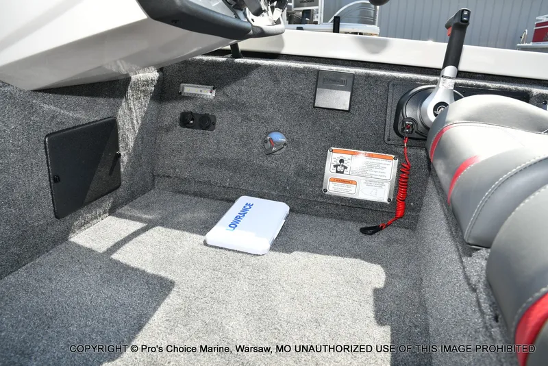 Slide: The Image of Ranger RT178 w/60hp Mercury 4 Stroke 2026 - 38