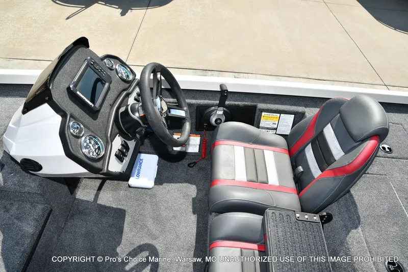 Slide: The Image of Ranger RT178 w/60hp Mercury 4 Stroke 2026 - 37