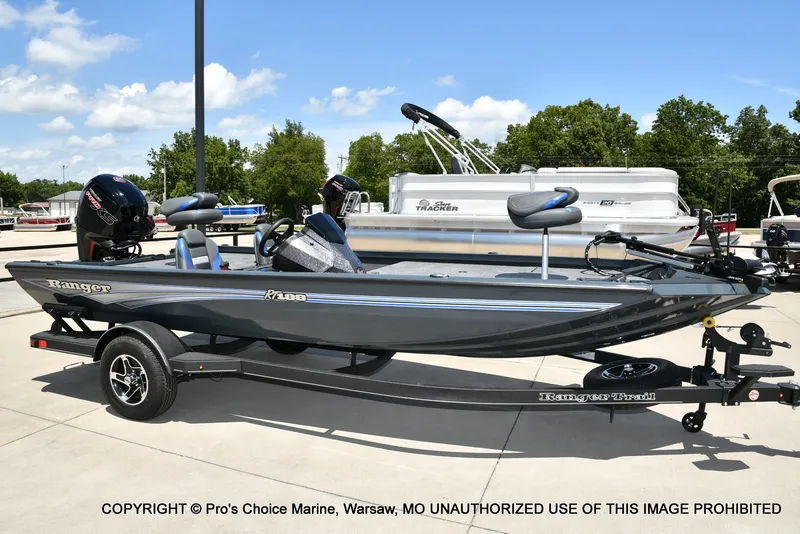 Slide: The Image of Ranger RT188 w/115HP Mercury Pro-XS 2026 - 64
