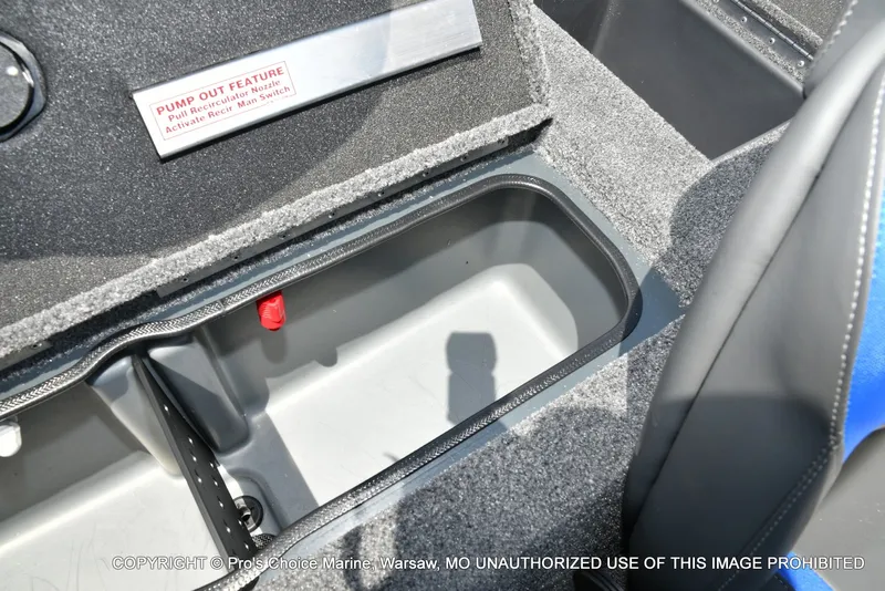 Slide: The Image of Ranger RT188 w/115HP Mercury Pro-XS 2026 - 59