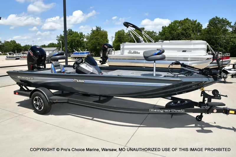 Slide: The Image of Ranger RT188 w/115HP Mercury Pro-XS 2026 - 67