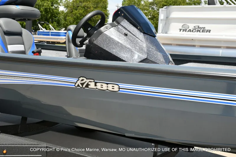 Slide: The Image of Ranger RT188 w/115HP Mercury Pro-XS 2026 - 3