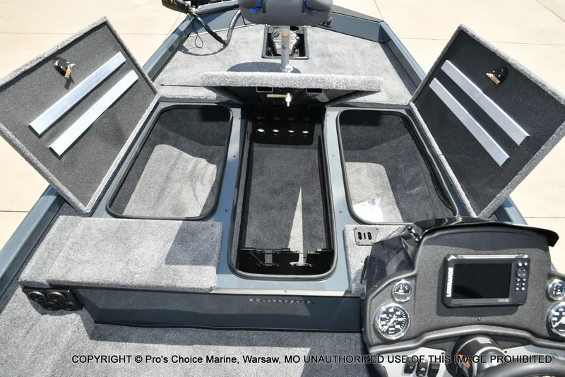 Slide: The Image of Ranger RT188 w/115HP Mercury Pro-XS 2026 - 48