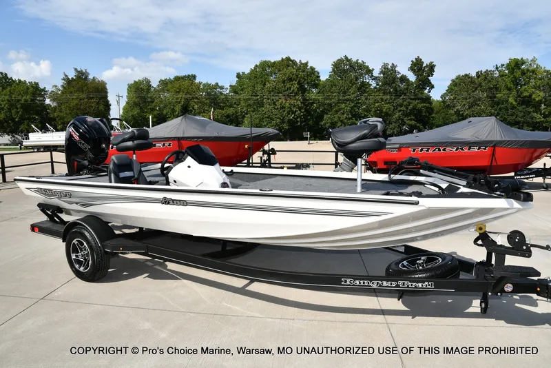 Slide: The Image of Ranger RT188 w/115HP Mercury Pro-XS 2026 - 67