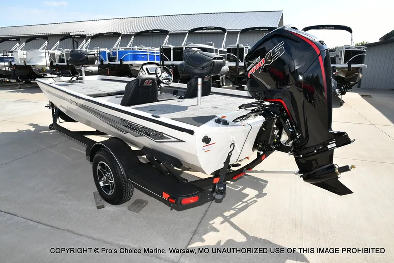 Slide: The Image of Ranger RT188 w/115HP Mercury Pro-XS 2026 - 19