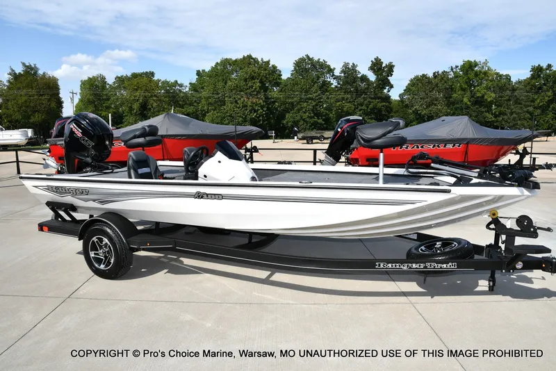 Slide: The Image of Ranger RT188 w/115HP Mercury Pro-XS 2026 - 61