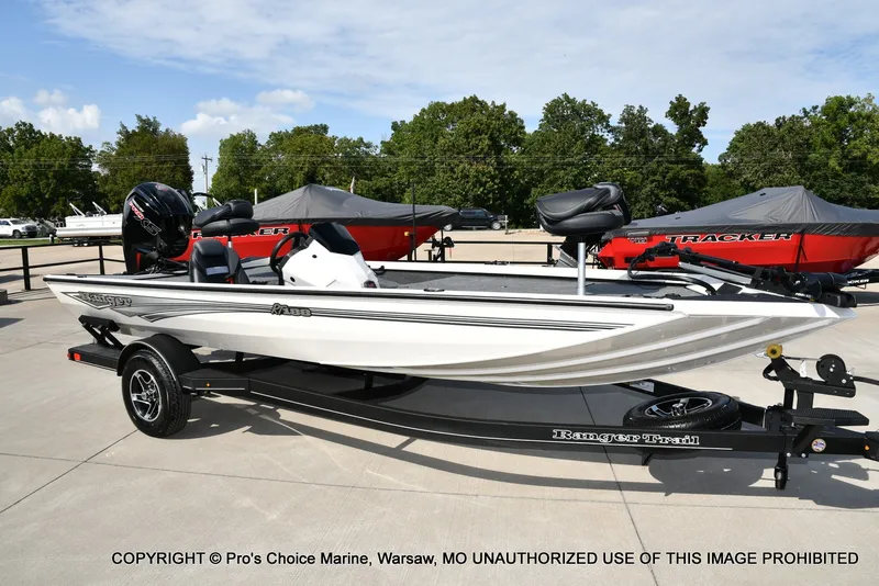 Slide: The Image of Ranger RT188 w/115HP Mercury Pro-XS 2026 - 65