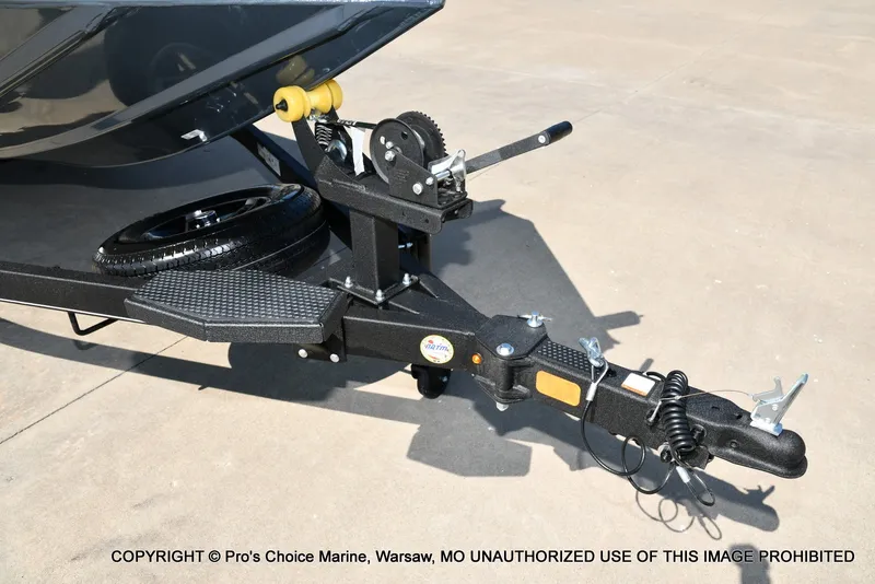 Slide: The Image of Ranger RT188C w/115 Pro-XS 2026 - 27