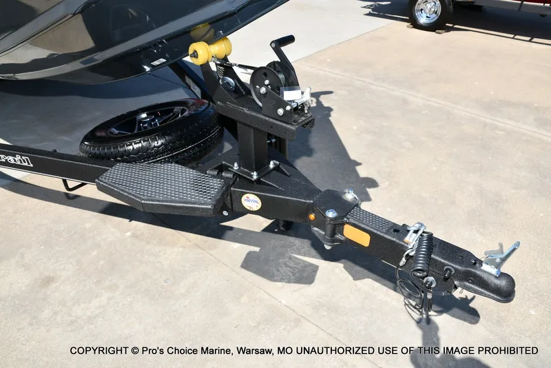 Slide: The Image of Ranger RT188C Livescope Equipped 2026 - 31
