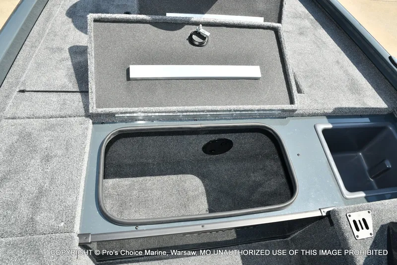 Slide: The Image of Ranger RT188C Livescope Equipped 2026 - 59
