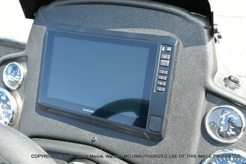 Slide: The Image of Ranger RT188C Livescope Equipped 2026 - 38