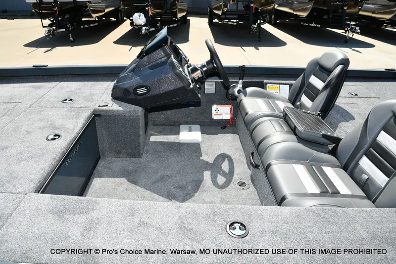 Slide: The Image of Ranger RT188C Livescope Equipped 2026 - 15