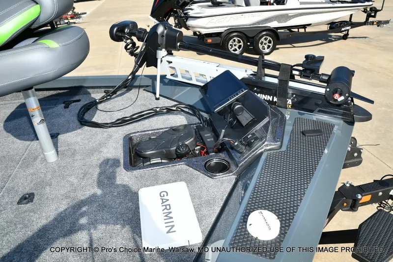 Slide: The Image of Ranger RT188P Garmin Livescope Cup Equipped 2026 - 4