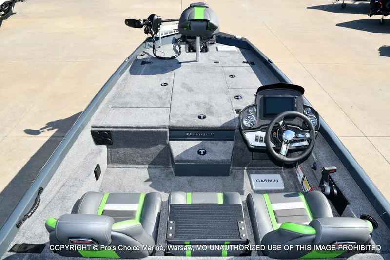 Slide: The Image of Ranger RT188P Garmin Livescope Cup Equipped 2026 - 10