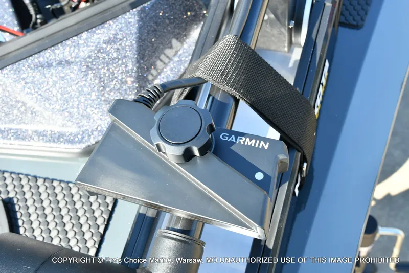 Slide: The Image of Ranger RT188P Garmin Livescope Cup Equipped 2026 - 27