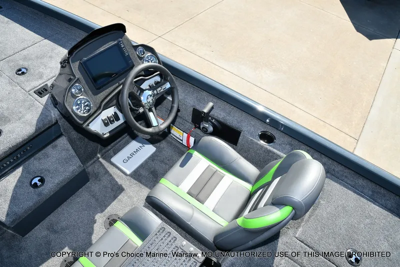 Slide: The Image of Ranger RT188P Garmin Livescope Cup Equipped 2026 - 39