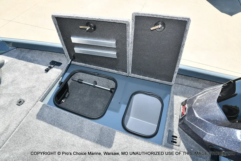 Slide: The Image of Ranger RT188P Garmin Livescope Cup Equipped 2026 - 56