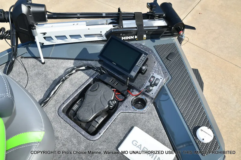 Slide: The Image of Ranger RT188P Garmin Livescope Cup Equipped 2026 - 13