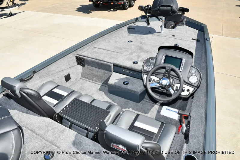 Slide: The Image of Ranger RT188P w/115HP Pro-XS 2026 - 39