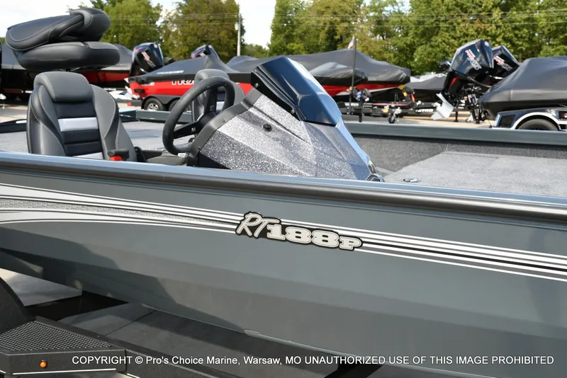 Slide: The Image of Ranger RT188P w/115HP Pro-XS 2026 - 3