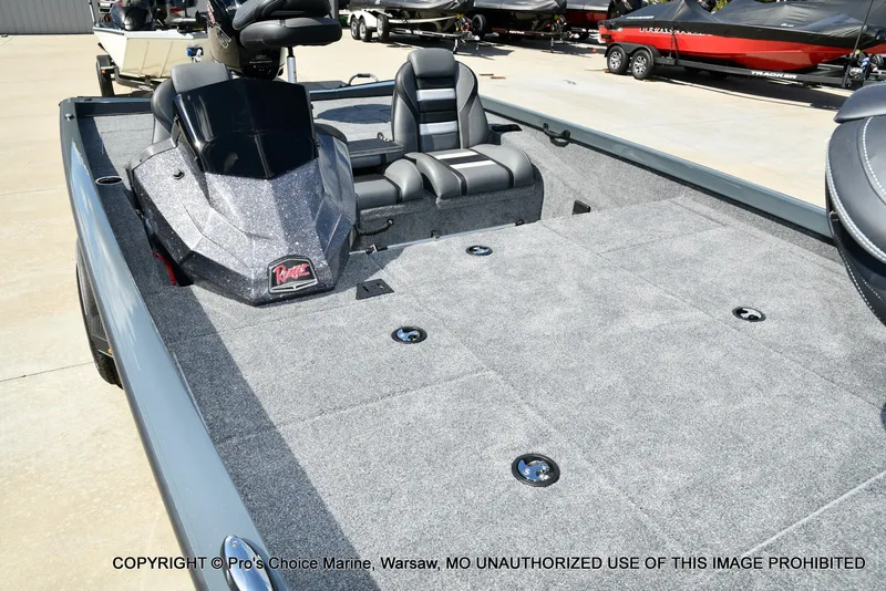 Slide: The Image of Ranger RT188P w/115HP Pro-XS 2026 - 31