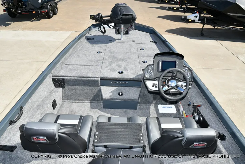 Slide: The Image of Ranger RT188P w/115HP Pro-XS 2026 - 8