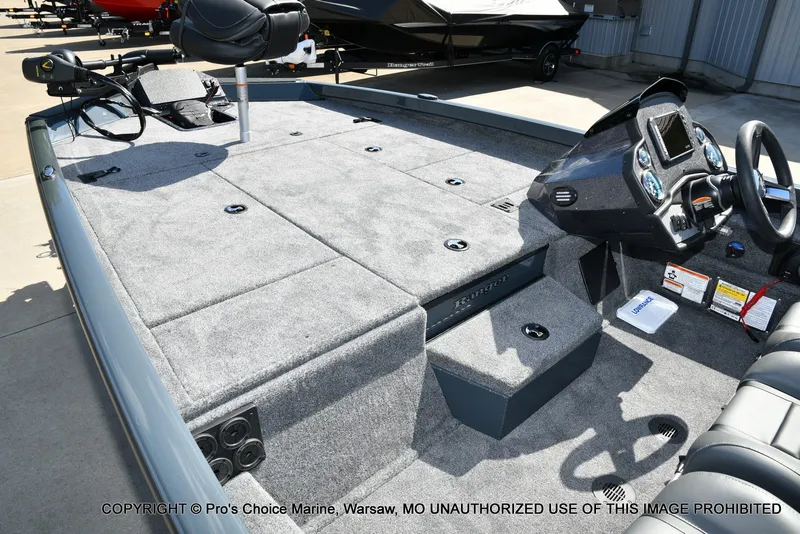 Slide: The Image of Ranger RT188P w/115HP Pro-XS 2026 - 13
