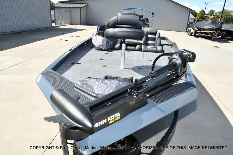Slide: The Image of Ranger RT188P w/115HP Pro-XS 2026 - 27