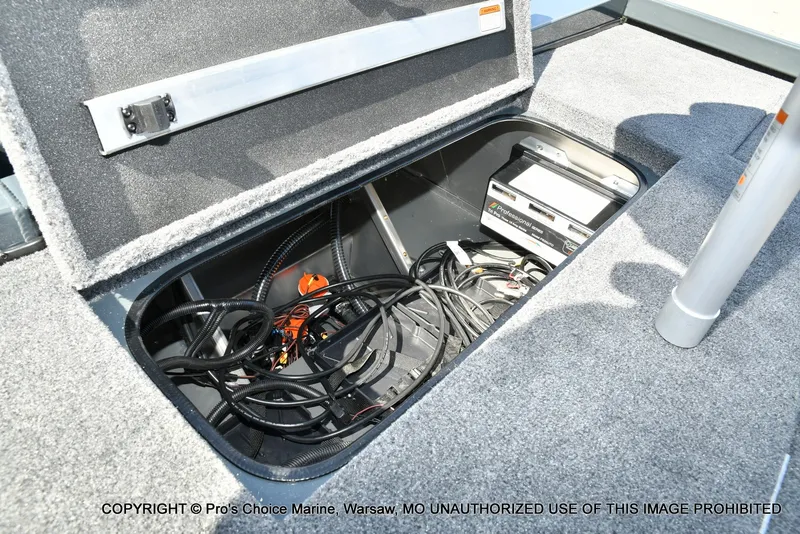 Slide: The Image of Ranger RT188P w/115HP Pro-XS 2026 - 65