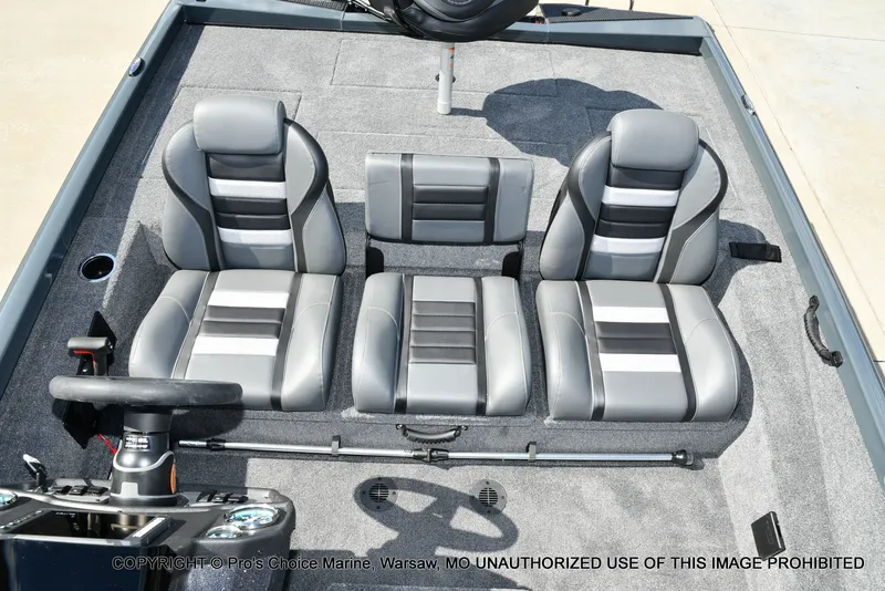 Slide: The Image of Ranger RT188P w/115HP Pro-XS 2026 - 49