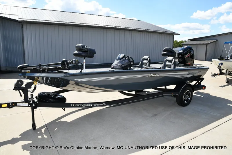 Slide: The Image of Ranger RT188P w/115HP Pro-XS 2026 - 24