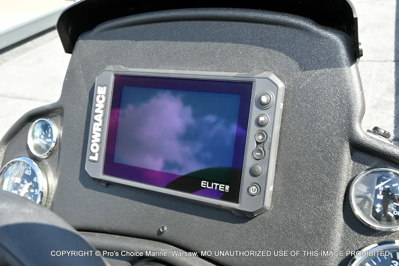 Slide: The Image of Ranger RT188P w/115HP Pro-XS 2026 - 35