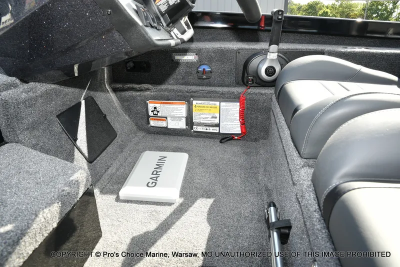 Slide: The Image of Ranger RT198P Garmin Livescope Cup Equipped 2026 - 44