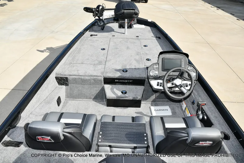 Slide: The Image of Ranger RT198P Garmin Livescope Cup Equipped 2026 - 39