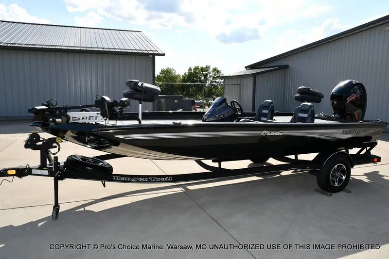 Slide: The Image of Ranger RT198P Garmin Livescope Cup Equipped 2026 - 77