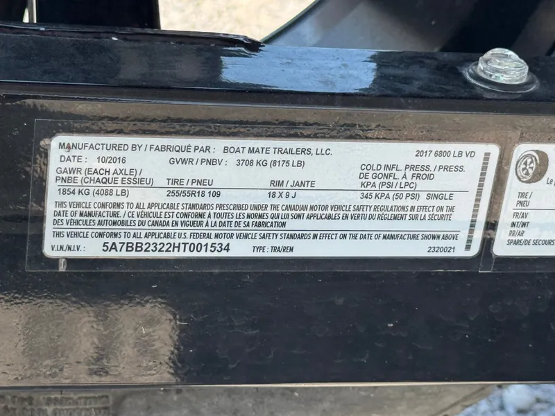 Slide: The Image of Sea Ray 230 SLX W 2017 - 46