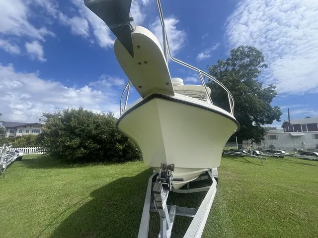 Slide: The Image of Parker Marine 2510 Parker 2007 - 3