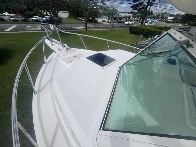 Slide: The Image of Parker Marine 2510 Parker 2007 - 9