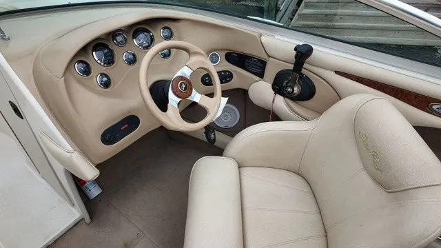 Slide: The Image of Sea Ray 210 Bow Rider 2000 - 14