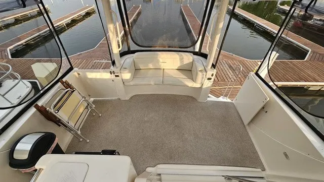 Slide: The Image of Silverton 35 Motor Yacht 2003 - 7