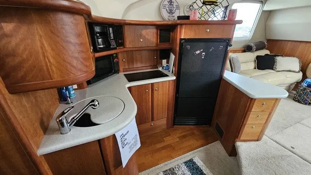Slide: The Image of Silverton 35 Motor Yacht 2003 - 21
